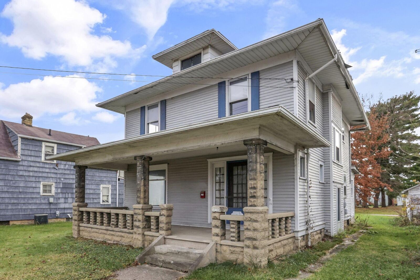 Property Photo:  623 W Main Street  OH 43055 