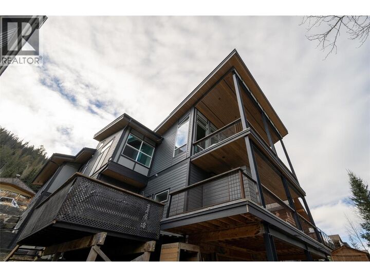 Property Photo:  2418 Fairways Drive  BC V0E 5N0 