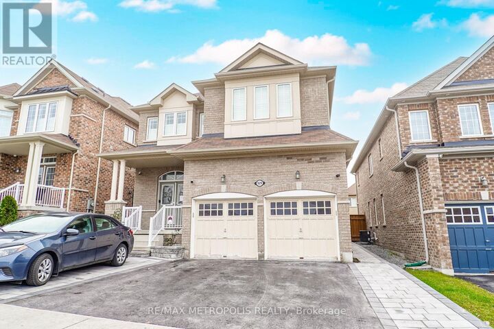 Property Photo:  929 Greenhill Avenue Bsmt  ON L1K 0C3 