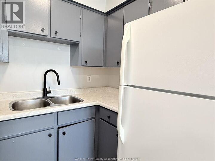Property Photo:  591 Wellington Avenue 206  ON N9A 5J3 