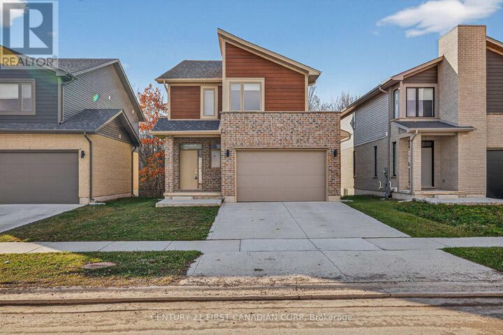 Property Photo:  2004 Evans Boulevard  ON N6M 0J7 