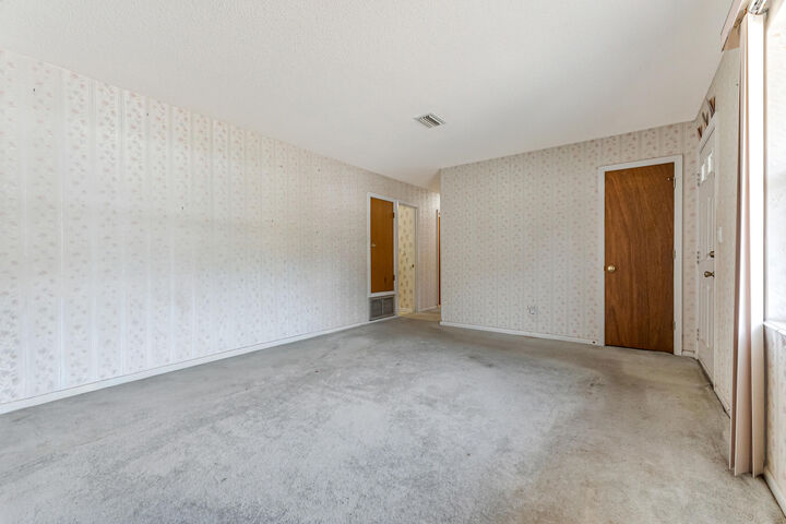 Property Photo: 104 22nd Street FL 32578