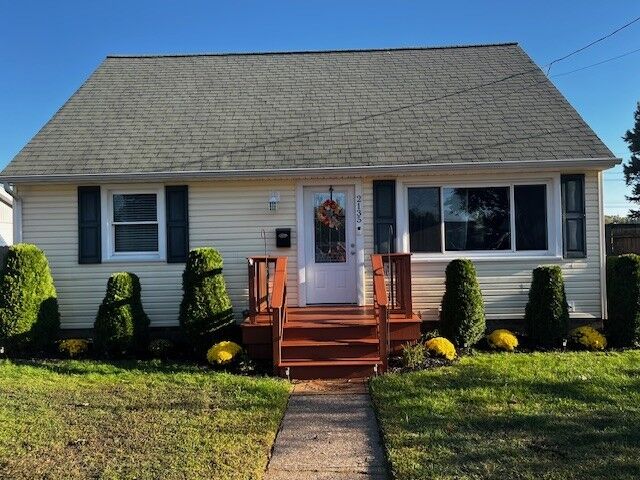 Property Photo:  2135 S Manor Drive  PA 16505 