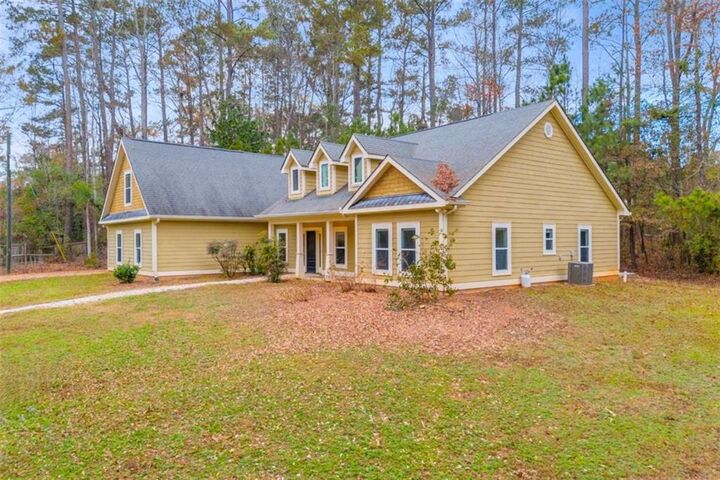 Property Photo:  1105 Cherokee Road  GA 30683 