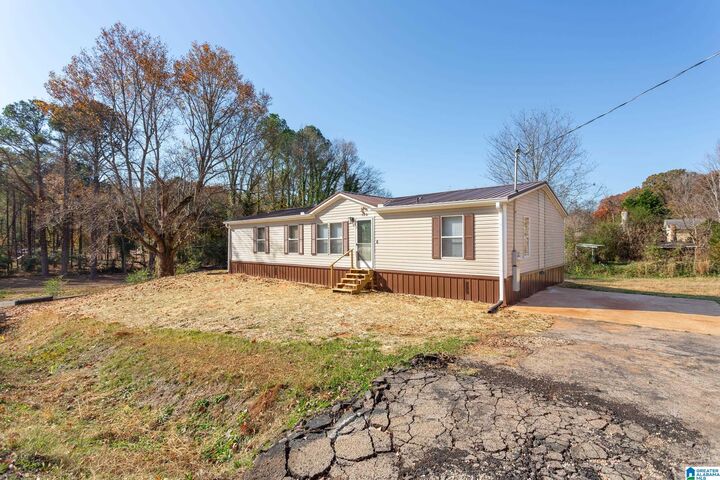 Property Photo: 150 Carolyn Drive AL 36201