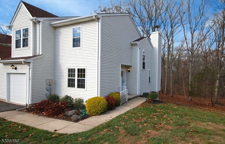 34 Iroquois Trl  Branchburg Twp. NJ 08876 photo