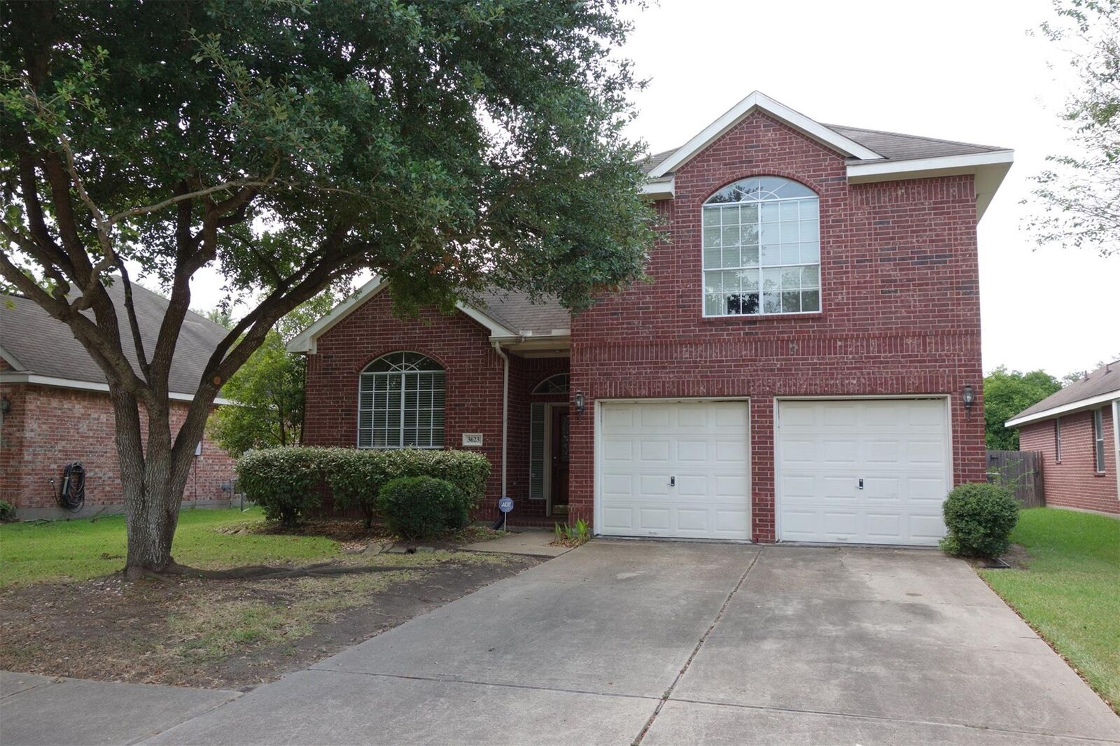 Property Photo:  3623 Chatwood Drive  TX 77584 