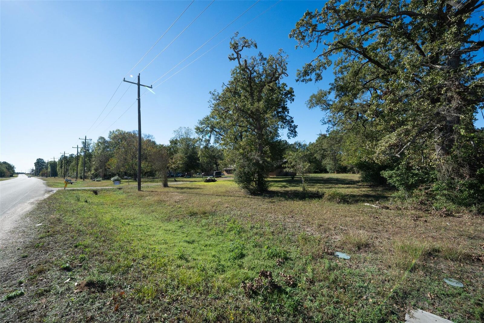 Property Photo:  10023 Airport Road  TX 77303 