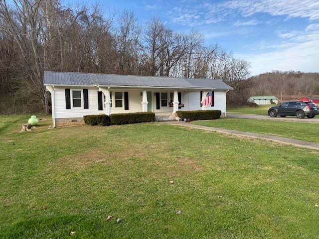 Property Photo: 3569 County Road 6 OH 45645