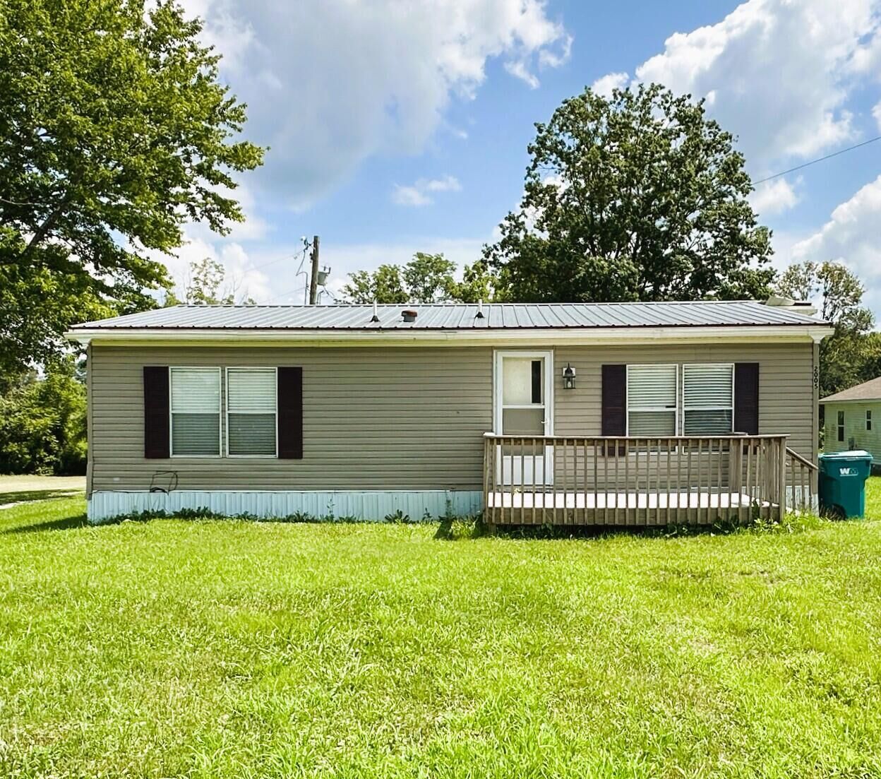 Property Photo: 2005 Sharkey Road KY 40351