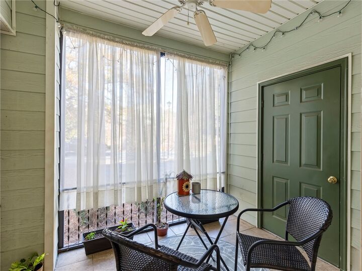 Property Photo: 447 W Longleaf Drive 203 AL 36832