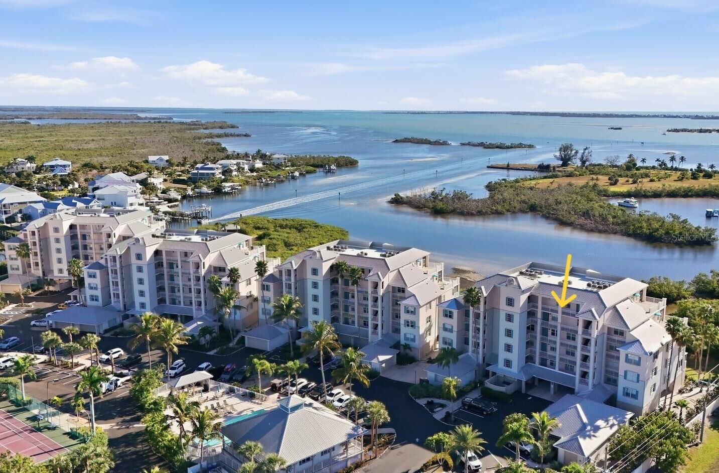 Property Photo: 13113 Gasparilla Road 403 FL 33946