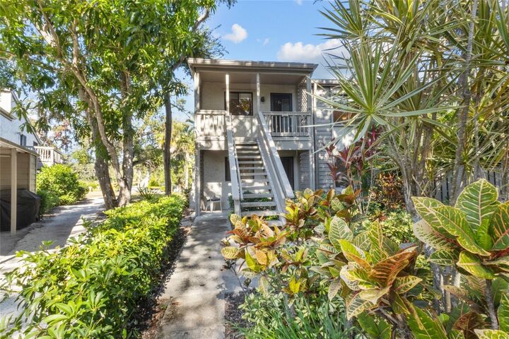 1621 Boathouse Circle 220  Sarasota FL 34231 photo