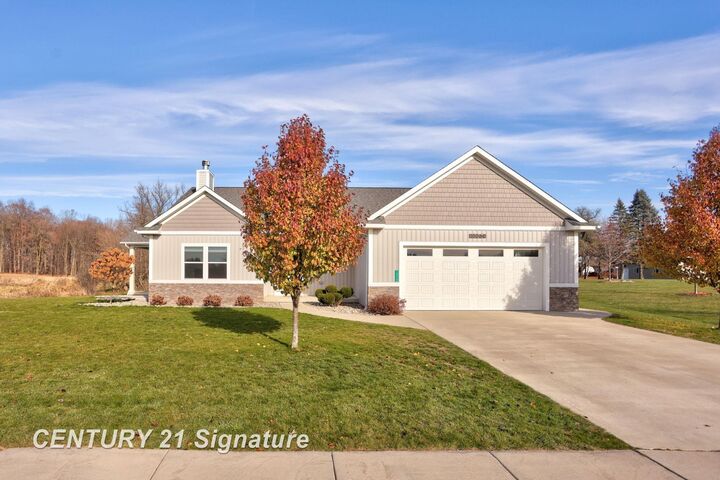 Property Photo: 10060 Hemphill Drive MI 48623