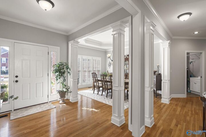 Property Photo: 2429 Audubon Lane SE AL 35763