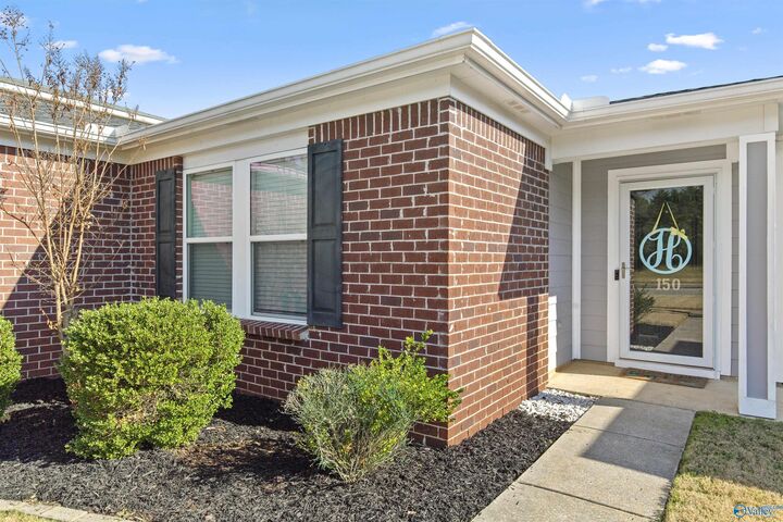 Property Photo: 150 Sagebrook Drive AL 35757