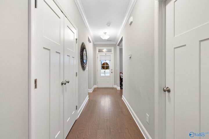 Property Photo:  217 Willow Bank Circle  AL 35603 