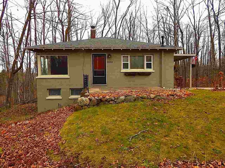 Property Photo: 2283 US 131 MI 49770