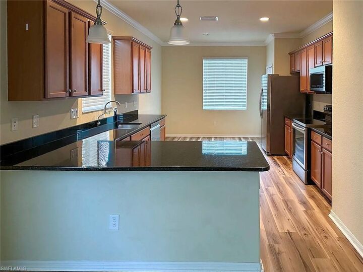 Property Photo:  2350 Heydon Cir E  FL 34120 