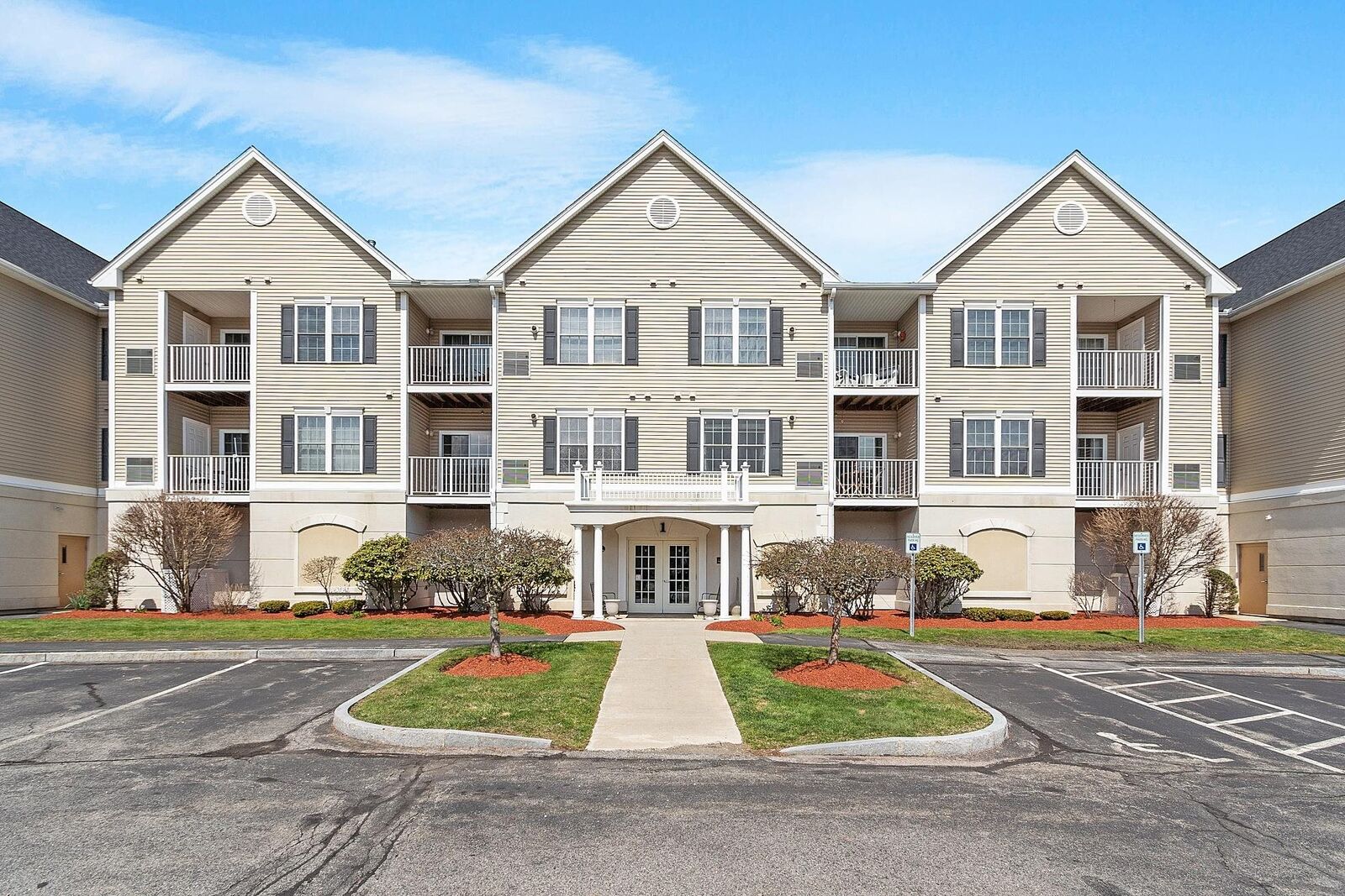 Property Photo: 59 Cluff Road NH 03079