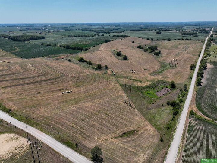 Property Photo:  22756 Dune Court  NE 68028 