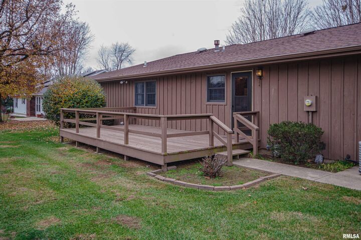 Property Photo:  3528 Oxford Avenue  IL 62864 