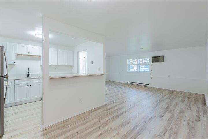Property Photo:  80 Damon Rd 5104  MA 01060 