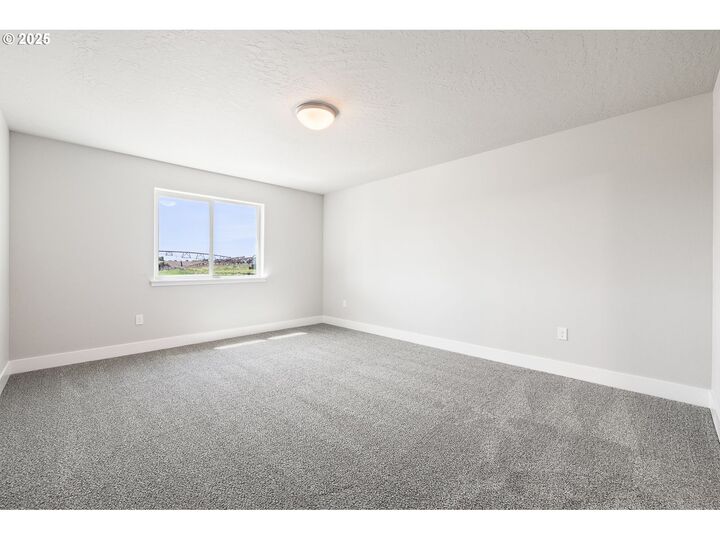 Property Photo:  229 Tiber St  OR 97818 