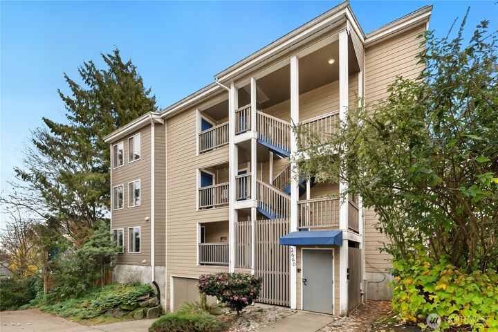 Property Photo:  3660  Whitman Avenue N  WA 98103 