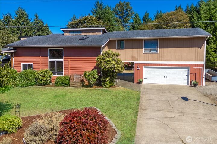 Property Photo: 13305 146th Street E WA 98374