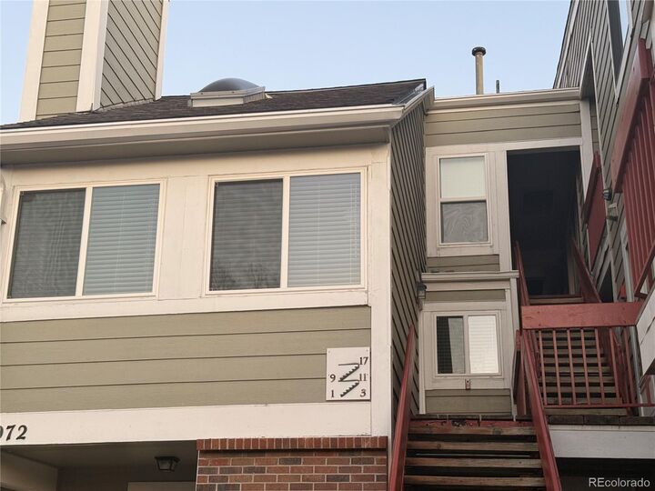 Property Photo: 972 S Dearborn Way 17 CO 80012