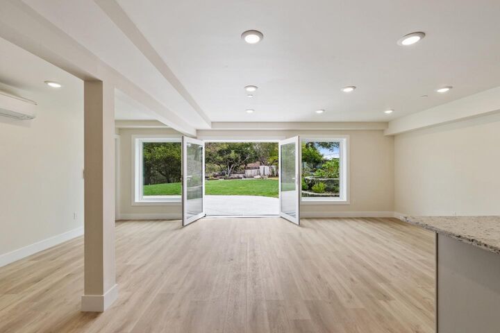 Property Photo:  1530 Lakeview B  CA 94010 