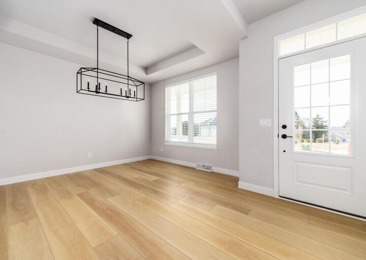 Property Photo: 525 Clear Pond Way WI 53593