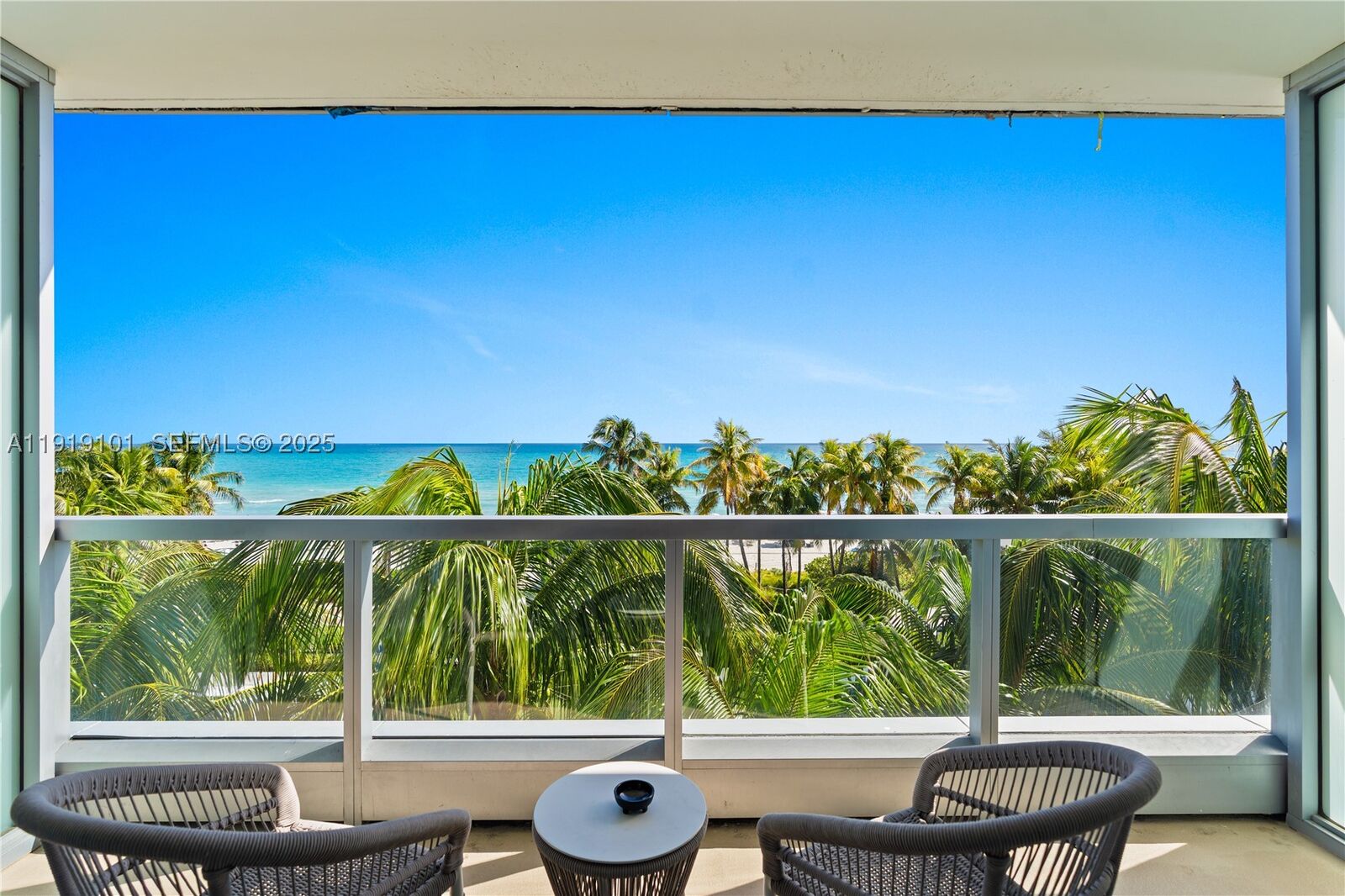 Property Photo: 4391 Collins Ave 413 FL 33140