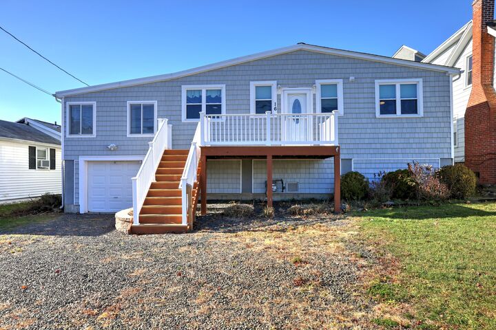 16 Catherine Street  East Haven CT 06512 photo