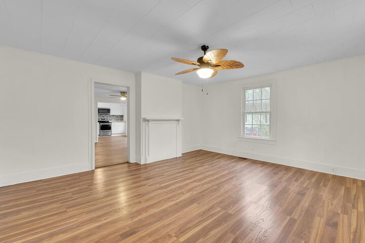 Property Photo:  321 Manning Street  SC 29320 