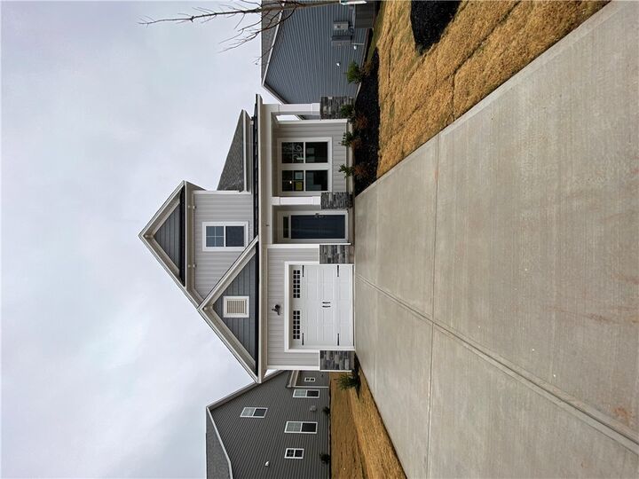 Property Photo:  5 Halsey Street  SC 29630 