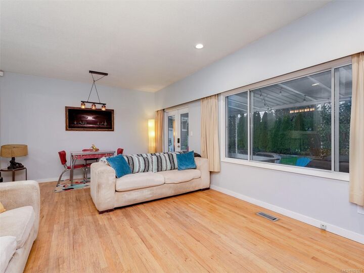 Property Photo:  3050 Leroy Pl  BC V9C 1N7 