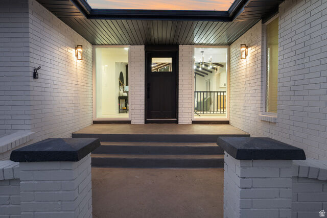 Property Photo:  2271 E Alta Canyon Dr S  UT 84093 