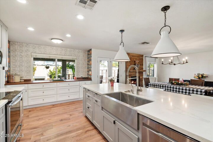 Property Photo:  6440 E Jean Drive  AZ 85254 