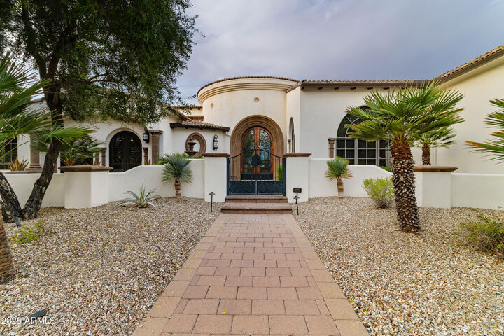 Property Photo:  6770 E Bluebird Lane  AZ 85253 