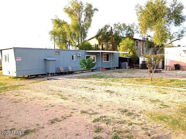 Property Photo: 21030 N 24th Avenue AZ 85027