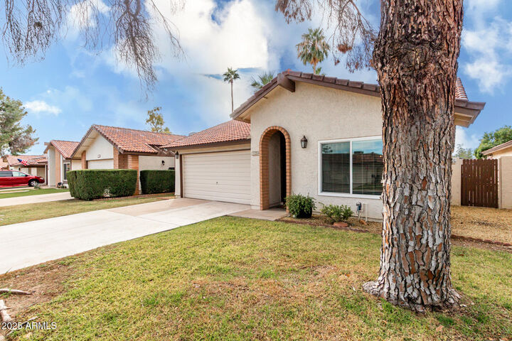 Property Photo: 12210 S Potomac Street AZ 85044