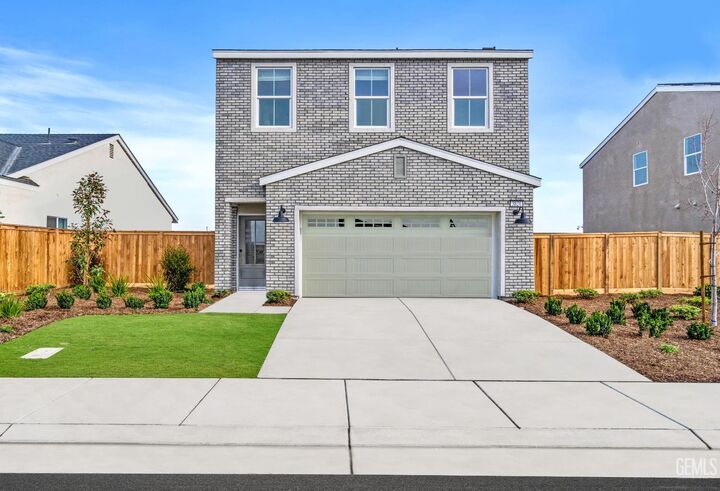 3826 Hickory Village Lane  Shafter CA 93263 photo