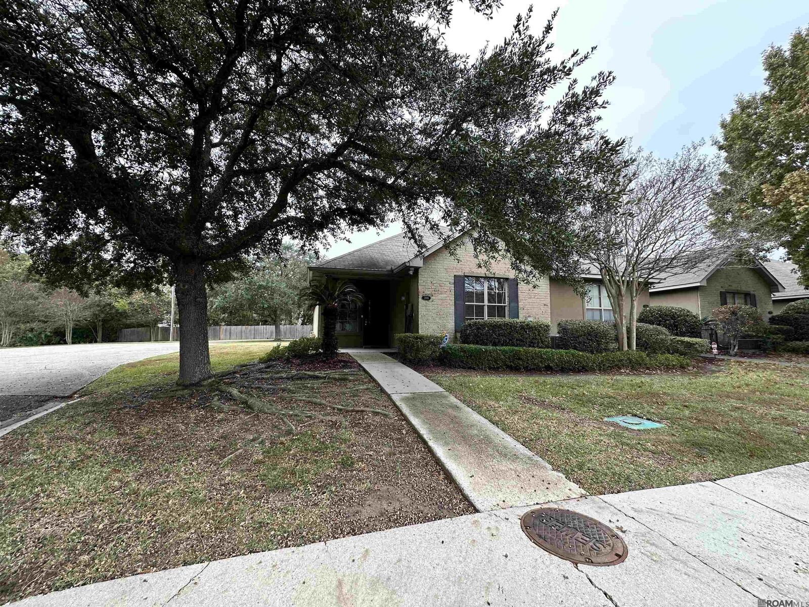 Property Photo: 2966 Magazine Dr LA 70816