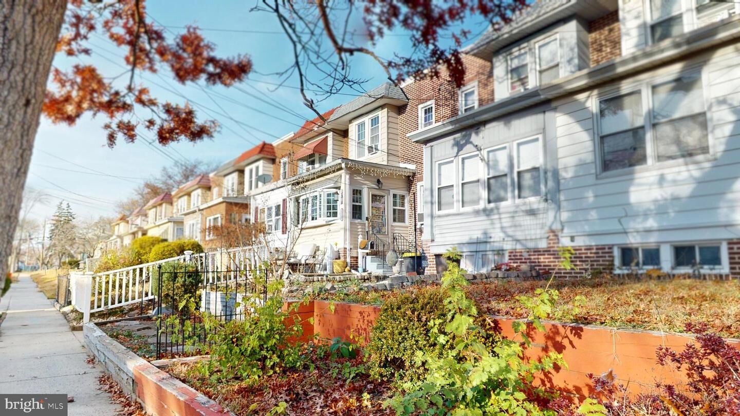 Property Photo:  1824 44th Street  NJ 08110 