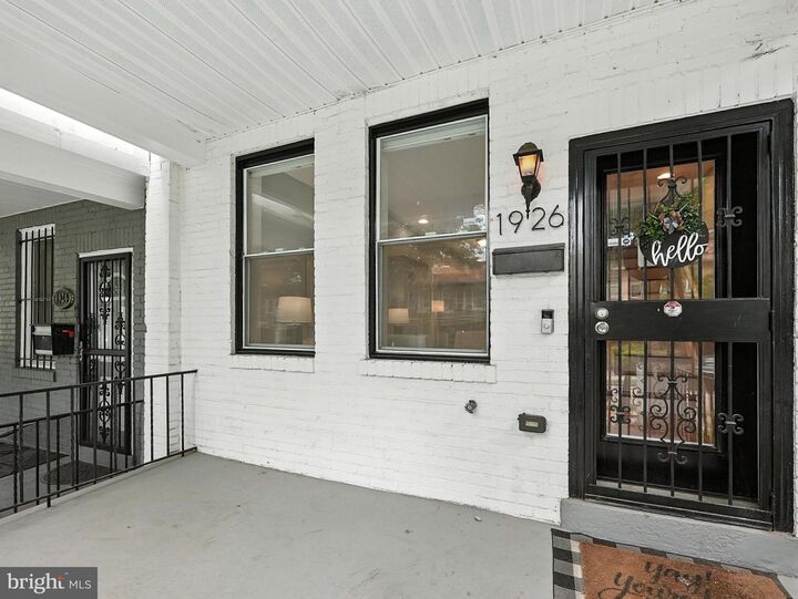 Property Photo: 1926 Bennett Place NE DC 20002