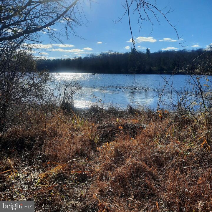 Property Photo: 387 Park Drive W PA 18930