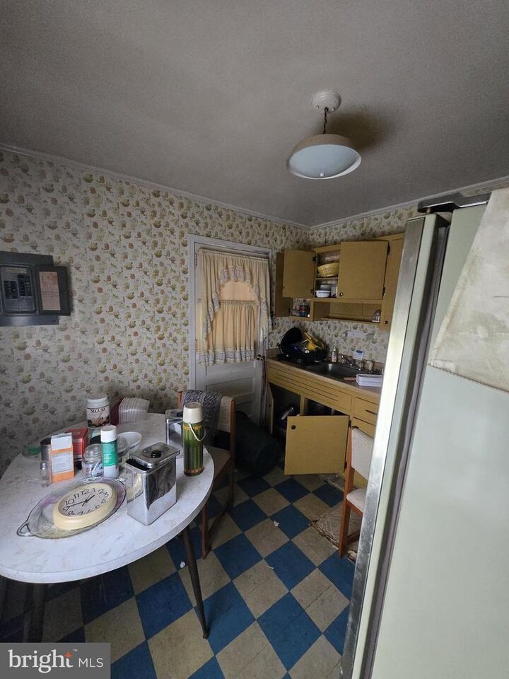 Property Photo:  3506 Cornwall Court  MD 21222 