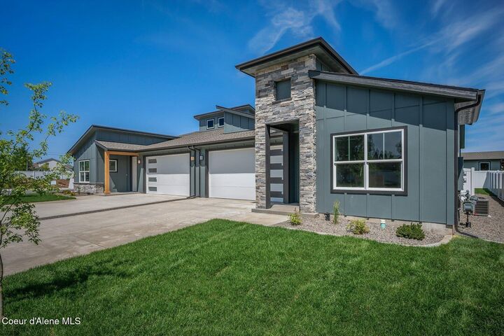 7388 N Breaux Dr  Coeur D'Alene ID 83815 photo